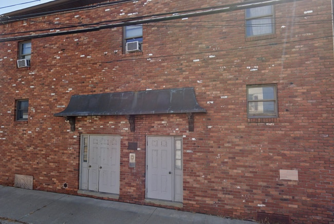 Building Photo - 1940 Smith Township State Rd