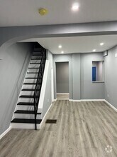 Building Photo - 2918 Mutter St