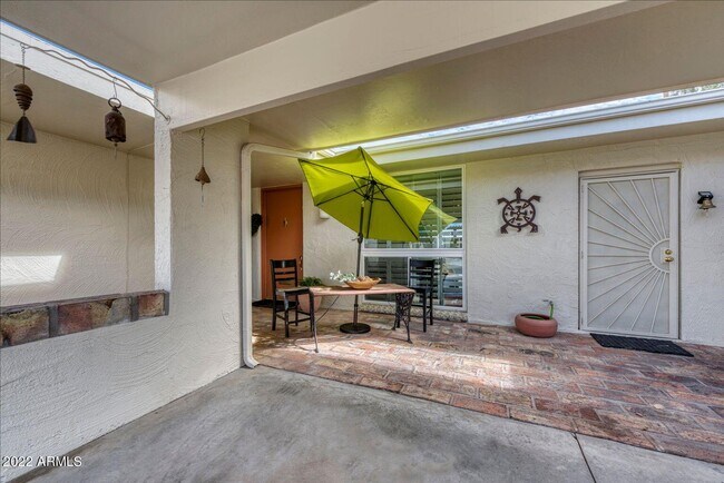 Foto del edificio - 4111 N 87th Pl