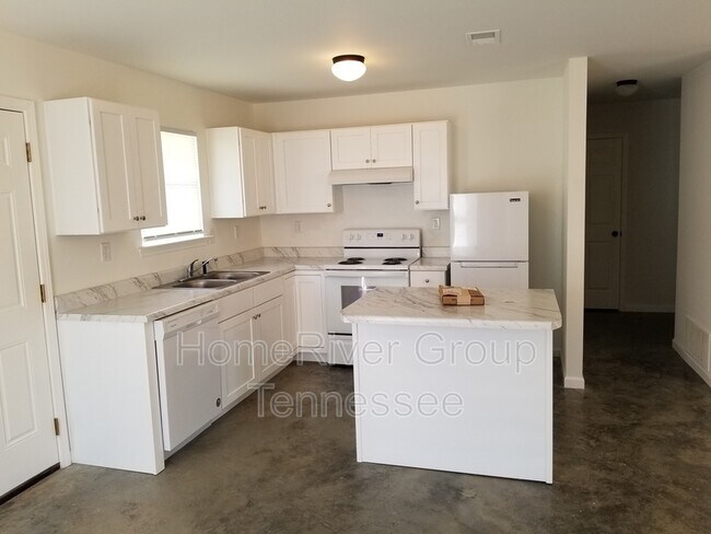 Foto del edificio - 3829 Lake Park Cove