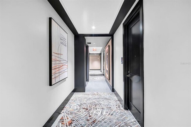 Building Photo - 275 1st Ave S