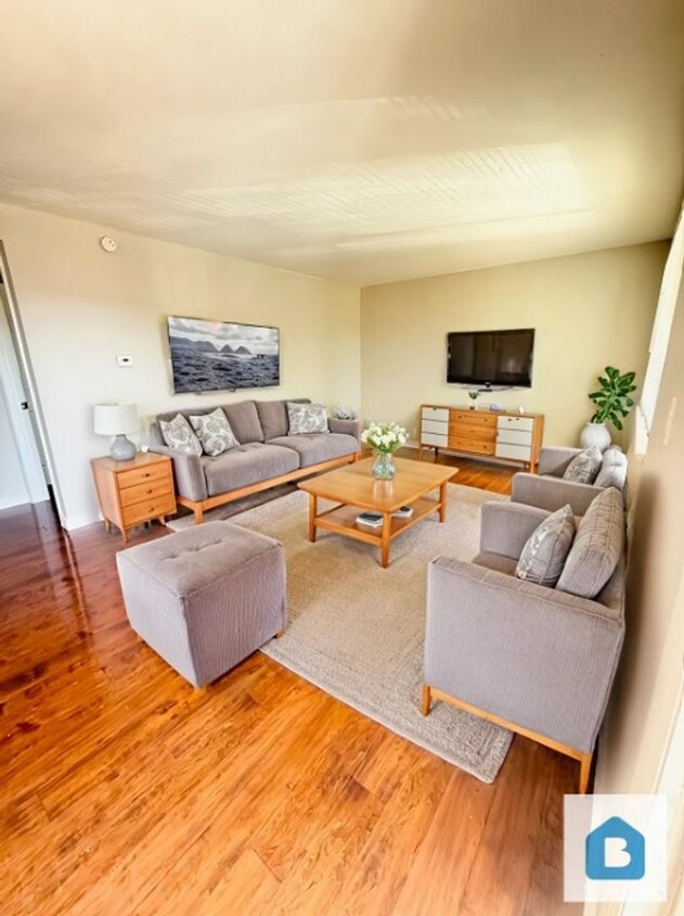 Foto principal - 903 Fontmore Rd