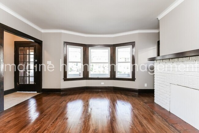 Foto del edificio - 1327 Lakewood Ave