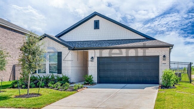 Building Photo - 27327 Blue Pool Dr