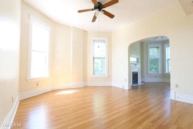 Foto del edificio - 3133 S Parnell Ave