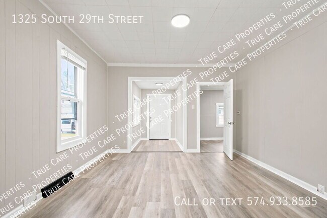 Foto del edificio - 1325 S 29th St