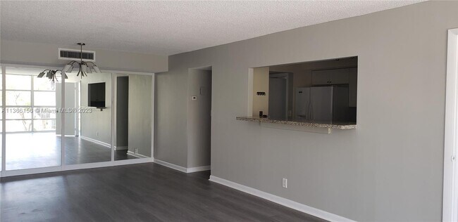 Building Photo - 601 Three Islands Boulevard
