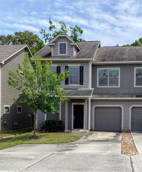 Foto del edificio - 35 Woodland Hills Dr