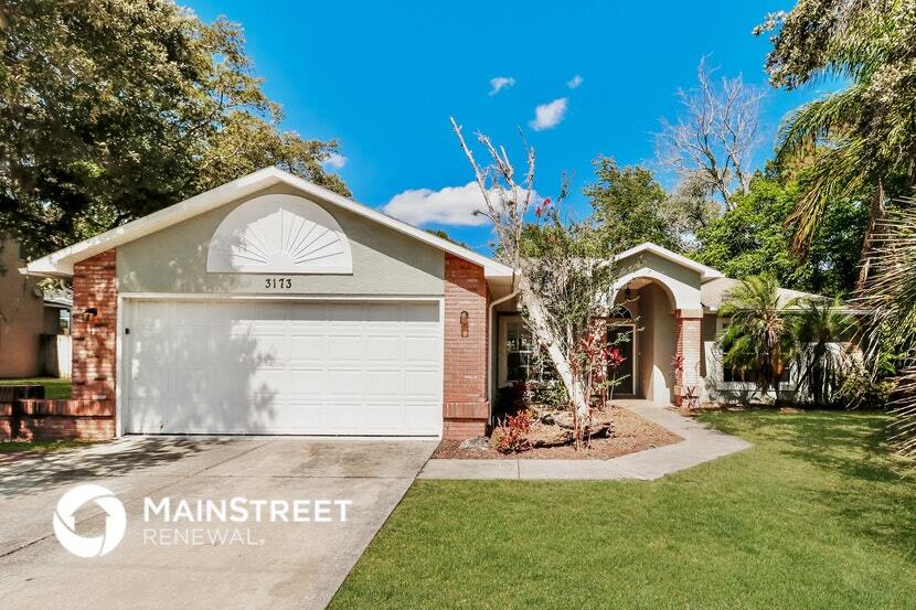 Foto principal - 3173 Parkhill Ave