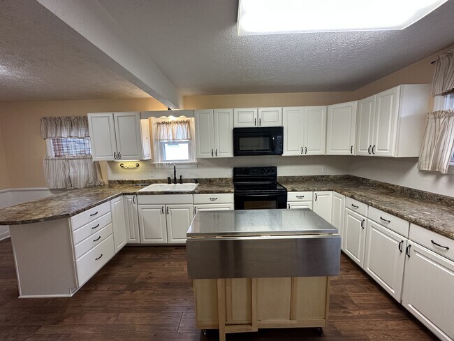 Foto del edificio - 940 Lindbergh Ave