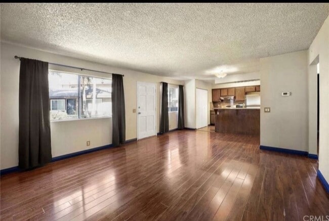 Building Photo - 1710 Normandy Pl