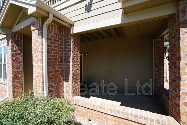 Building Photo - 12918 Ironstone Way