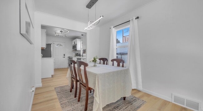 Building Photo - 2231 N 23rd St