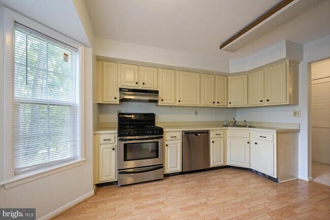 Foto del edificio - 103 Sequoia Ct