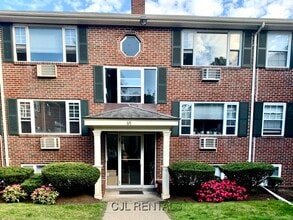 Building Photo - 71 Grove St