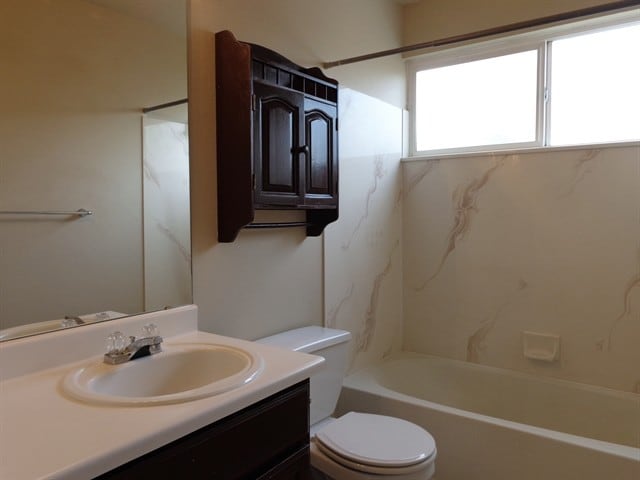 Building Photo - 5155 W Devonna Rd