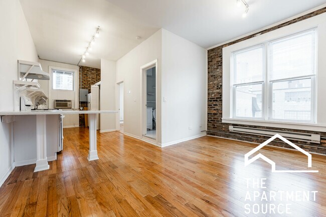 Foto del edificio - 1349 N Wells St