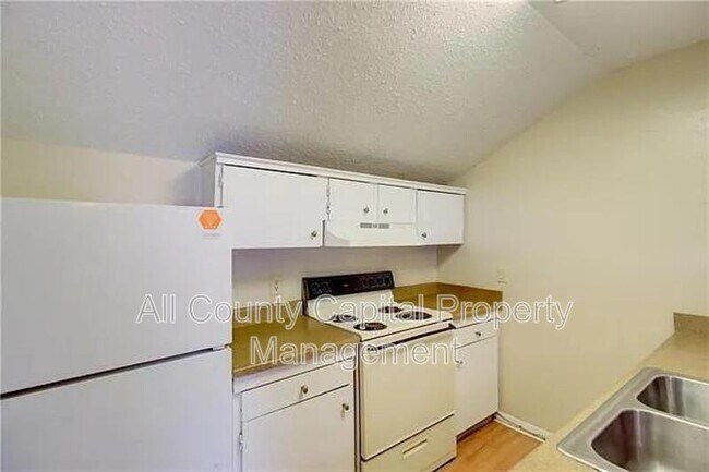 Foto del edificio - 3800 Allegro Lugar St