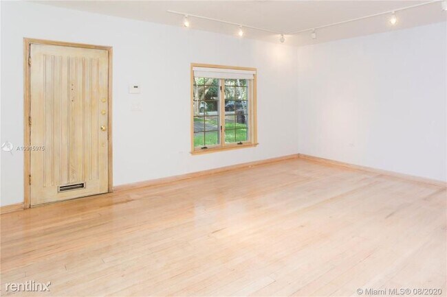 Building Photo - 4 br, 2 bath House - 4090 Hardie Ave