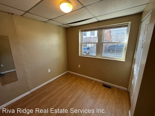 Building Photo - 3 br, 2 bath House - 83 S 11th Street