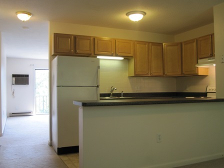 Building Photo - 20 Amici Way