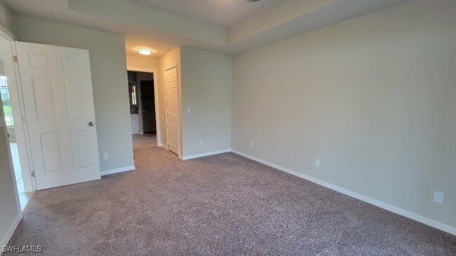 Foto del edificio - 607 SW 27th St