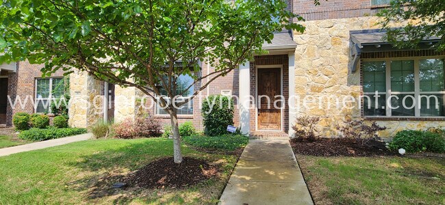 Foto del edificio - 3817 Quail Wood Dr