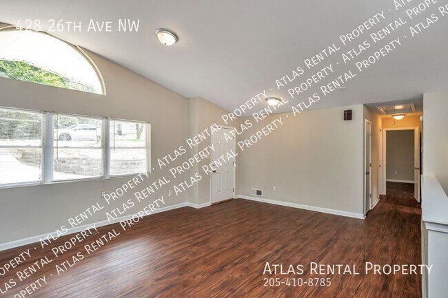 Foto del edificio - 428 26th Ave NW