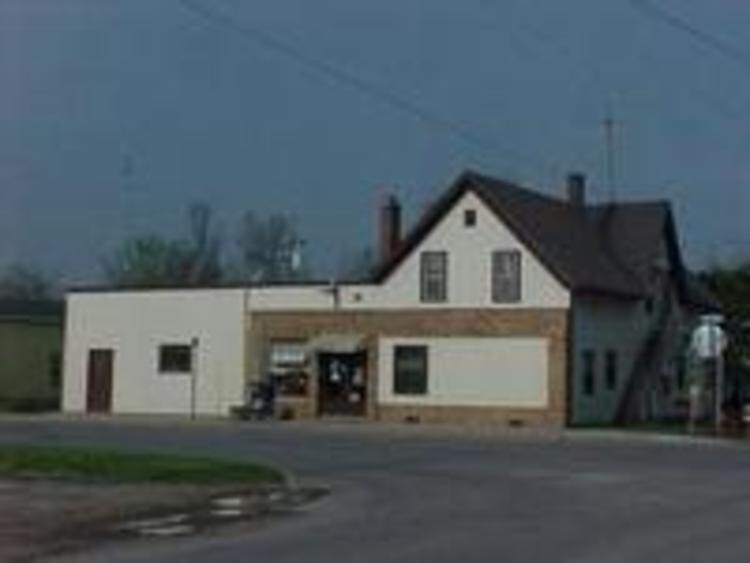 Primary Photo - 3495 N Van Dyke Rd