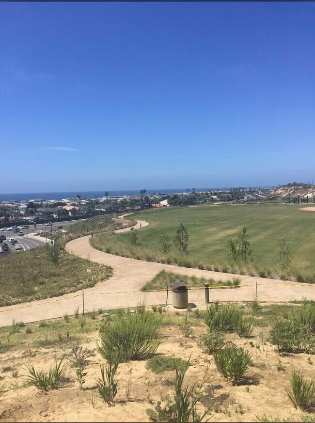 Foto del edificio - 854 Halyard