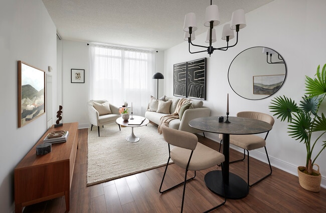 Building Photo - Harrison