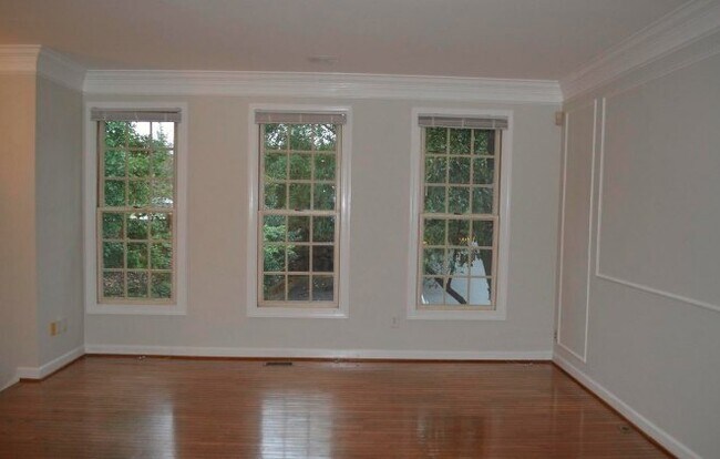 Foto del edificio - 6500 Osprey Point Ln
