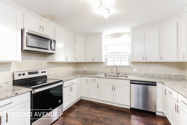 Foto del edificio - 2114 S Tyler St