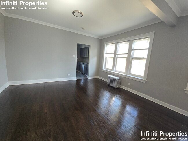 Foto del edificio - 9909 S Charles St