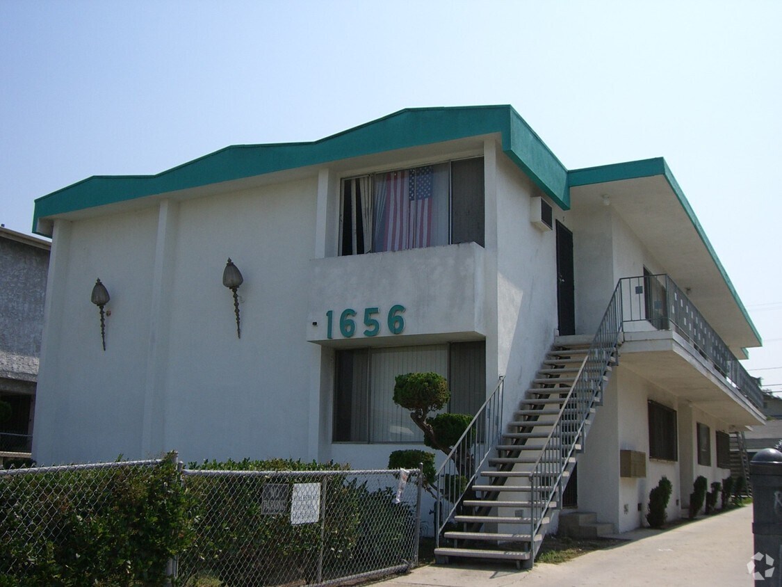 Building Photo - 1656 Arlington Ave