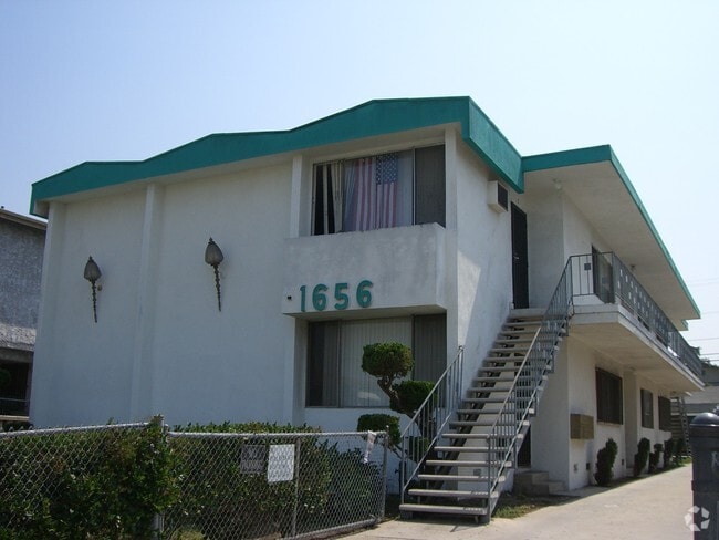 Building Photo - 1656 Arlington Ave