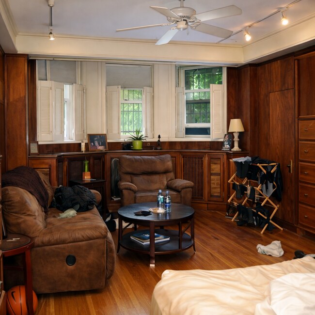 Foto del edificio - 52 Fenway