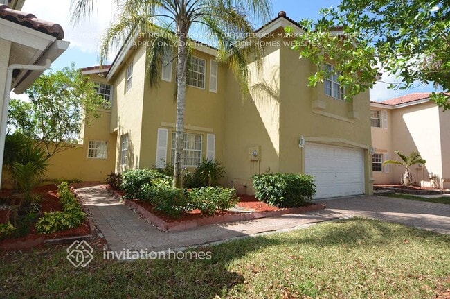 Building Photo - 4661 SW 151st Ave