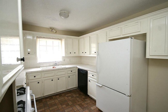 Foto del edificio - 804 Graceland St