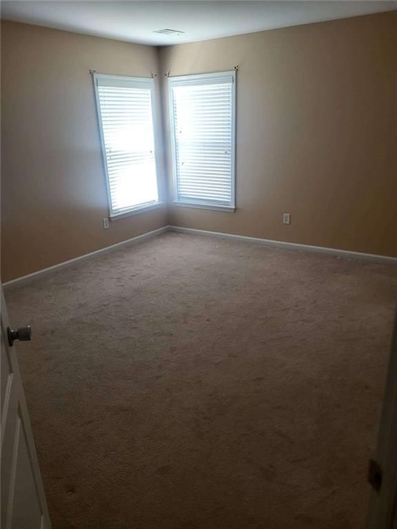 Foto del edificio - 6337 Windy Ridge Way