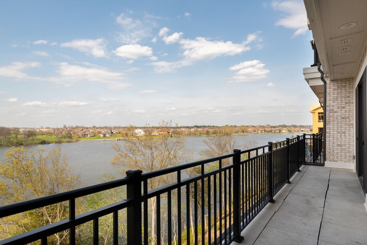 Primary Photo - Lakefront Condo at Revery Point