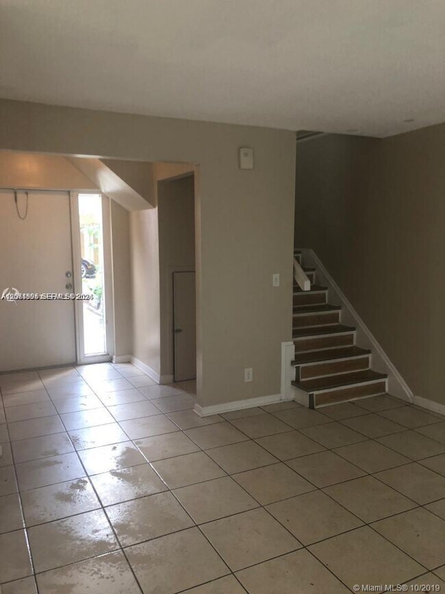 Foto del edificio - 5840 NW 21st St