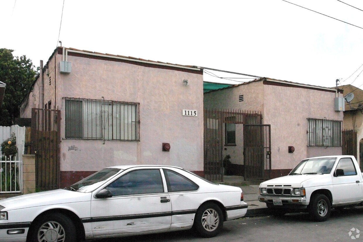 1115 Gardenia Ave, Long Beach, CA 90813 Apartments in Long Beach, CA