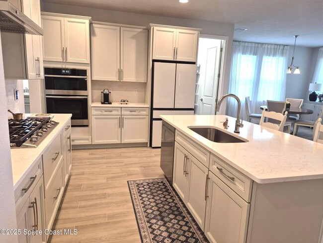 Building Photo - 2779 Pangea Cir
