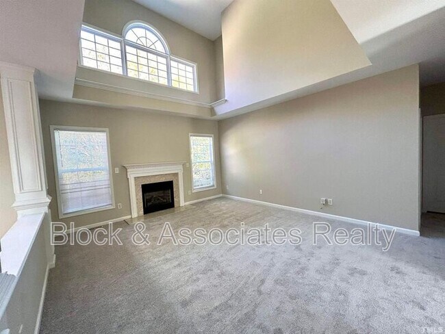 Foto del edificio - 508 Hickorywood Blvd