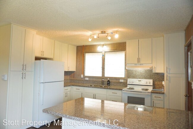 Foto del edificio - 3 br, 2 bath House - 98-1264 Kulawai Street