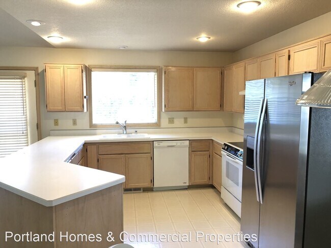 Building Photo - 3 br, 2 bath House - 4469 SE Pennywood Drive