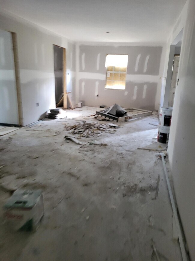 Foto del edificio - 5467 Queen Mary Ln