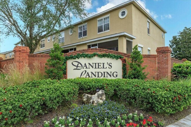 Foto del edificio - 13339 Daniels Landing Cir