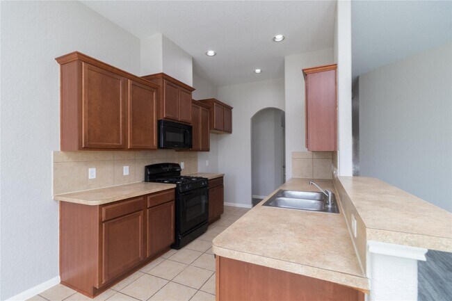 Foto del edificio - 23523 Maple Vista Ln